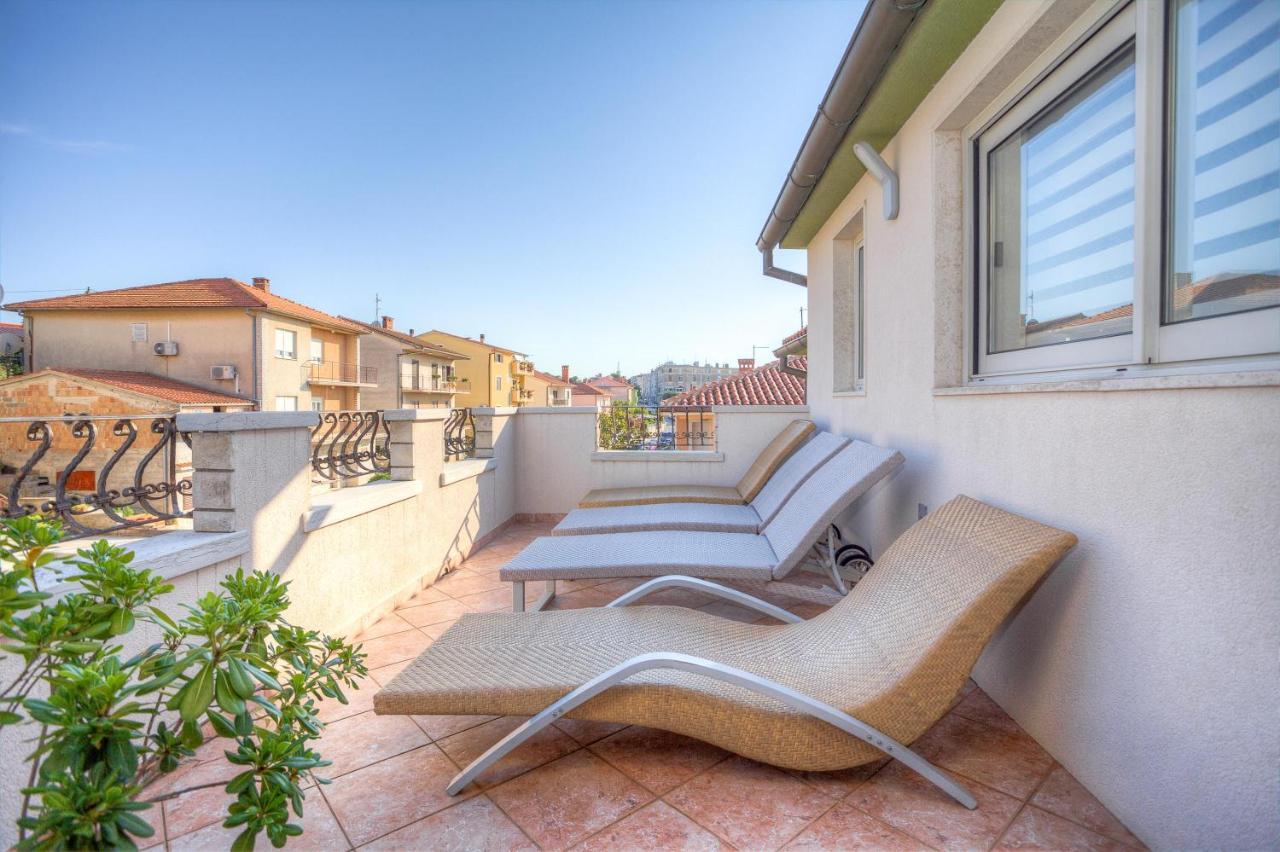 Diconi Apartment Pula Luaran gambar
